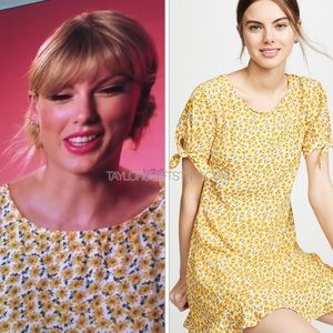 ASO TAYLOR SWIFT Faithfull the Brand Daphne Dress